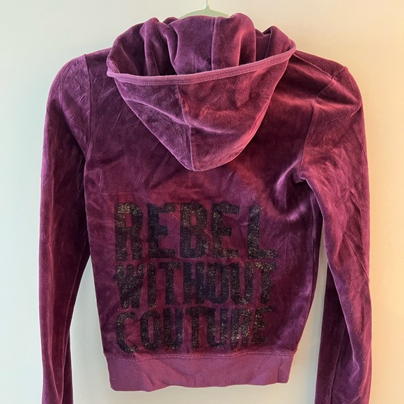 JUICY COUTURE - purple sweater - Picture 2 of 3